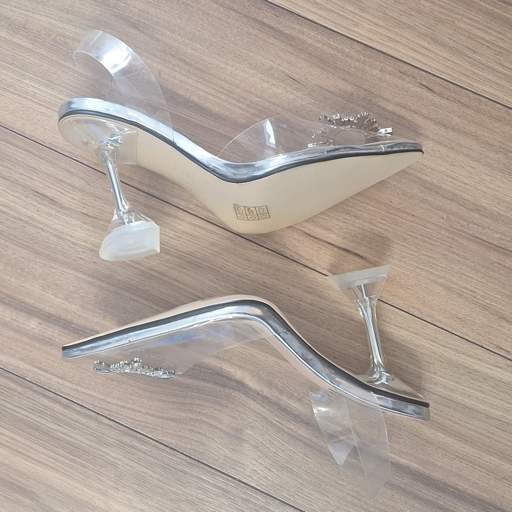 Wetkiss clear Jewel front heels - Picture 8 of 11